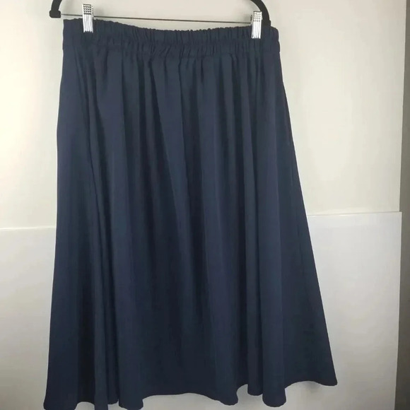 Kancy Kole Bundle Women's High-waisted Flared Skirts Beige, Navy Blue, Green 2X - Picture 8 of 16